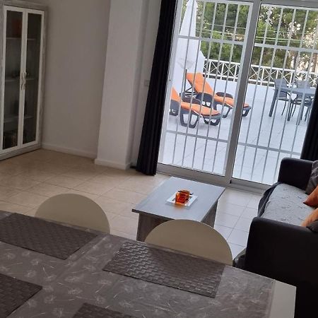 Immaculate And Modern 1 Bedroomed Apartment Denia Luaran gambar