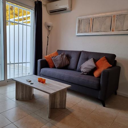 Immaculate And Modern 1 Bedroomed Apartment Denia Luaran gambar